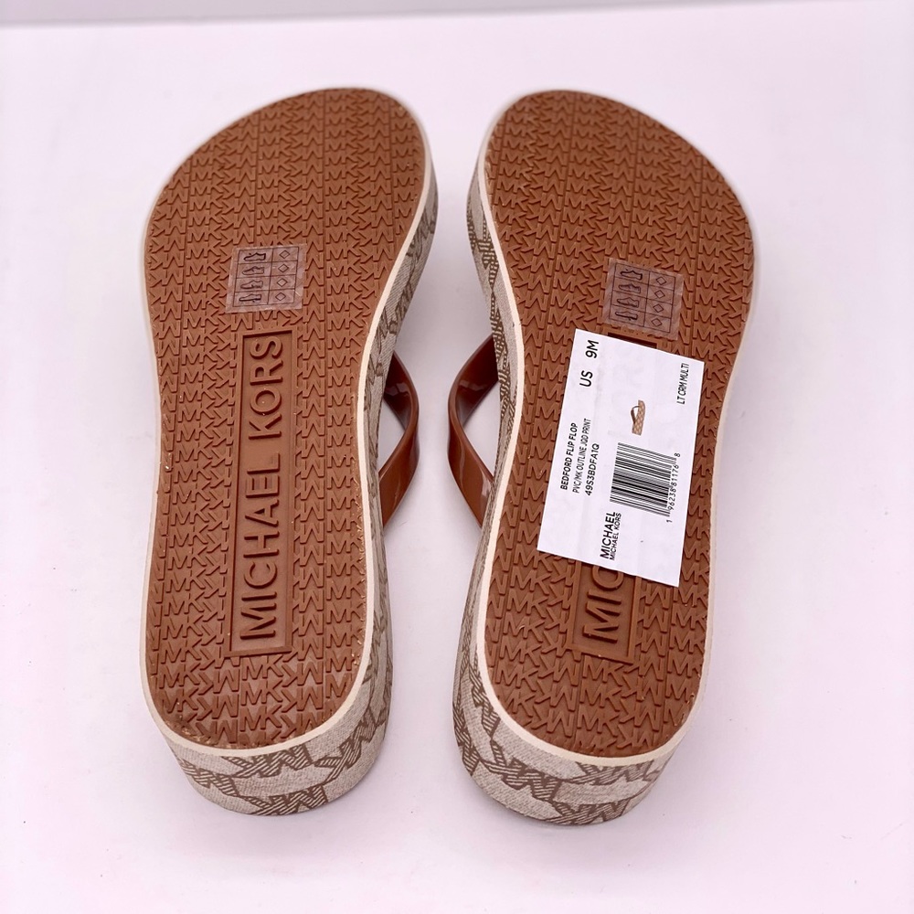 Michael Kors Bedford Logo MK
Women's Wedge Flip Flop Sandals - Picture 8 of 8